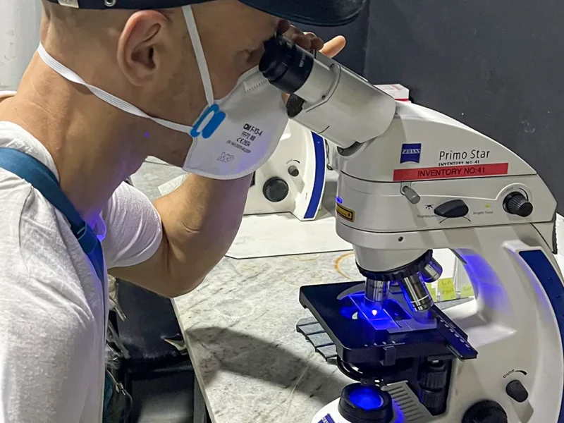 GENETUP Nepal Projekte 2025 - Übergabe Bronchoskop